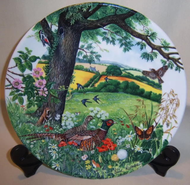 Wedgwood Bone China Plate Limited Edition 1987 "Meadows and Wheatfields" (B5)