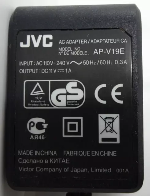 JVC MOODEL: alimentatore AP-V19E 11V-1A #NT3475