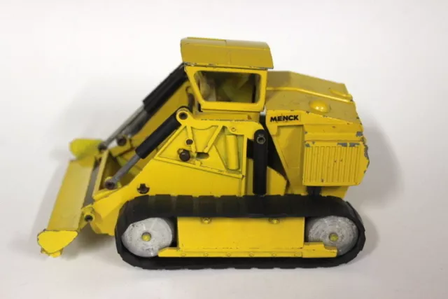 NZG Menck SR 85 Scraper Dozer 1:50 No. 111