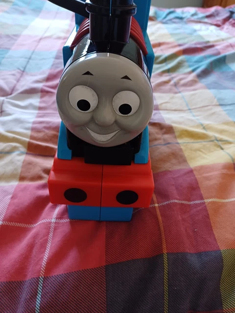 THOMAS THE TANK Engine Learning Curve 2002 Take Along 3D Carry Case £17