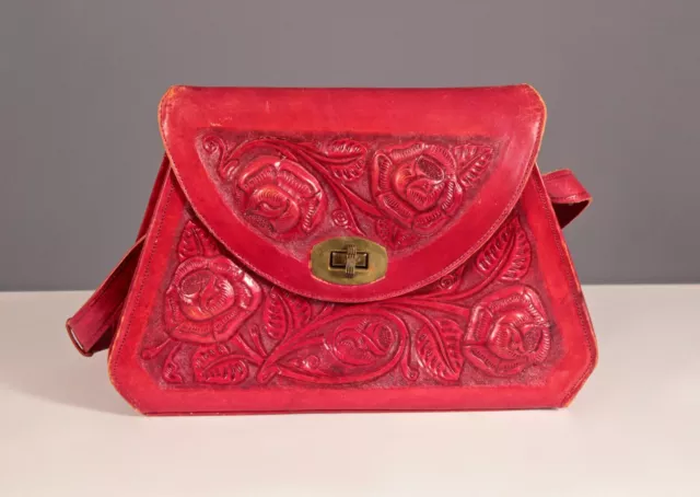 VTG Women's 50s 60s Red Tooled Leather Mexican Purse 1950s 1960s Bag 12" x 8.25"