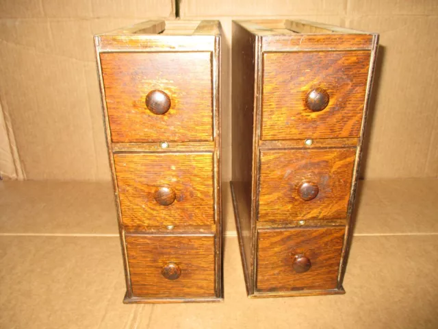 Antique  Singer Sewing Machine  6 Drawers & Racks, Tiger Oak