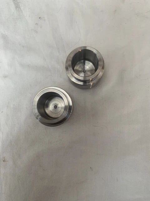 Pistoni in acciaio inox X2 per adattarsi a Nissan Skyline R33/R34 pinze posteriori doppia pentola