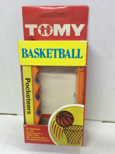 Tomy Palitoy Pocketeers Pocketmate BASKETBALL Pocket Handheld Game Vintage MIB