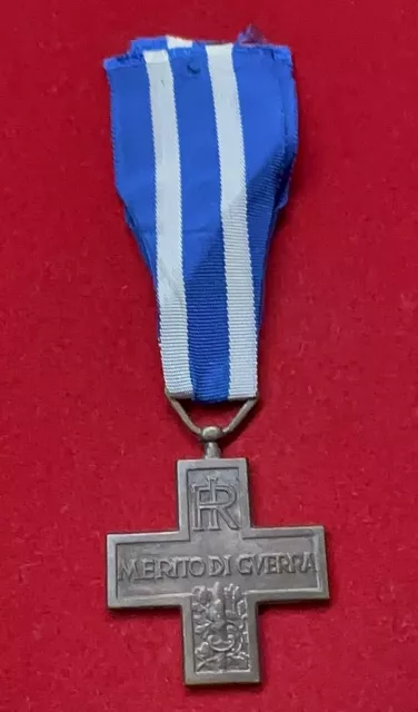 militaria WW2 medaglia CROCE AL MERITO di GUERRA Repubblica Italiana