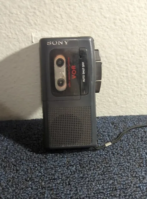 FOR PARTS OR REPAIR Sony M-507V Micro Cassette Corder Recorder VOR