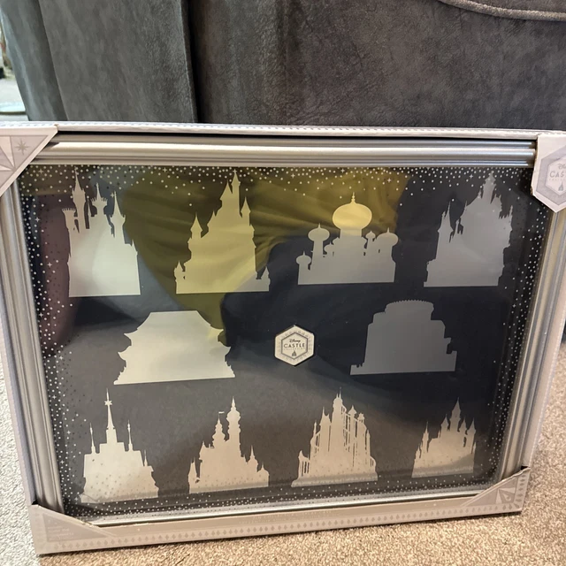 Disney Castle Collection DisplayCase pin Disney Castle Collection