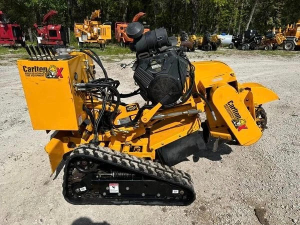 2018 CARLTON SP5014TRX Self Propelled Track Unit 1,099 Hrs 35 HP Vanguard