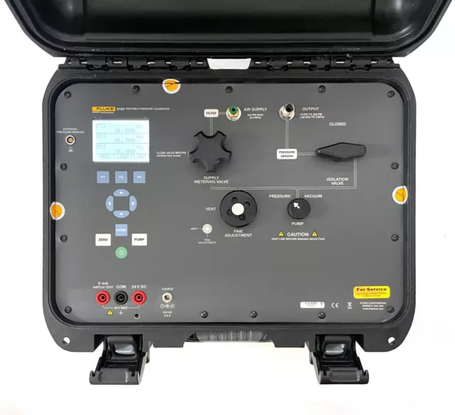FLUKE 3130 Portable Pressure Calibrator 300 PSI / 20 Bar FLUKE 3130 Portable Pressure Calibrator 300 PSI / 20 Bar