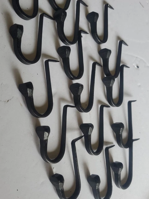 Lot 16 COUNTRY PRIMITIVE  HAND FORGED IRON SPIKE HOOK Nails HARDWARE Forged 1.7"