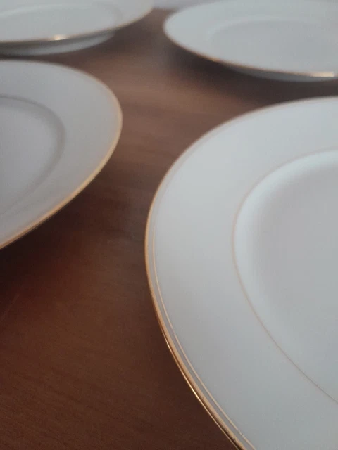 RARE ASSIETTE À dessert militaire logo fleur de lys - porcelaine de