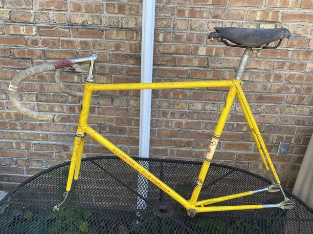 Very Rare 1962 Schwinn Paramount Track Custom Bicycle Frame Campagnolo & Titan Very Rare 1962 Schwinn Paramount Track Custom Bicycle Frame Campagnolo & Titan