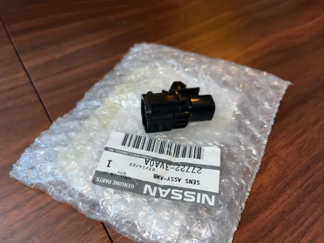 Genuine OEM Nissan Infiniti 27722-3VA0A Ambient Air Temperature Sensor