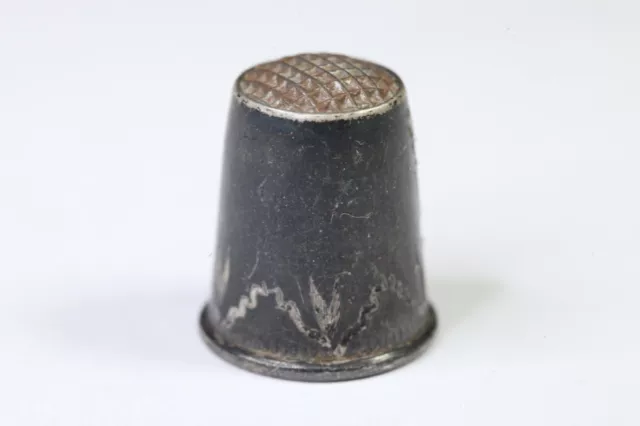 Vintage OLD Sterling Silver Thimble D1587 2