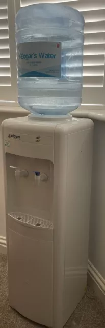 Clover drinking water dispenser machine, Hardly Used, In Great Condition.