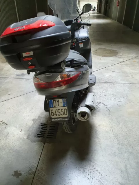 vendo scooter burkman 200 unico propretario immatricolato 07/2012 con 14560 KM.