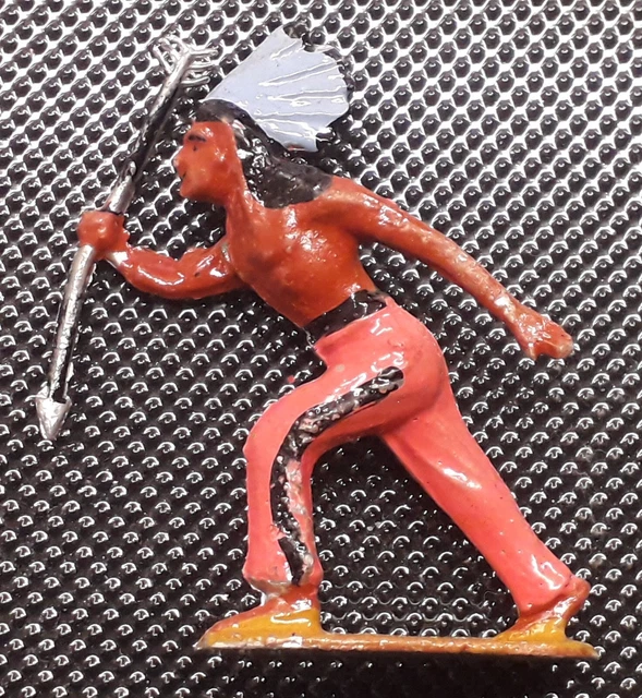 Figurines CS - SERIE LE FAR-WEST INDIEN AVEC LANCE - Taille 57 mm Plomb creux