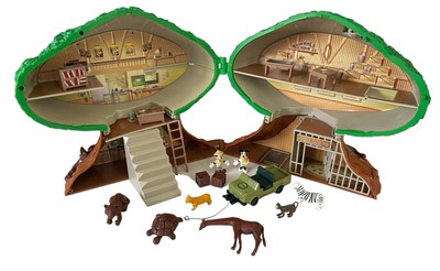 animal kingdom tree of life playset