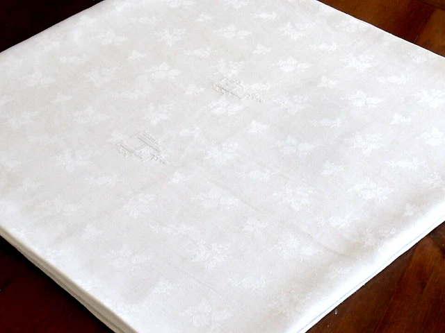 Jolie Nappe En Lin Damassé Blanc Du XXe Siècle - 225x135cm - Linge De Table Ancien France