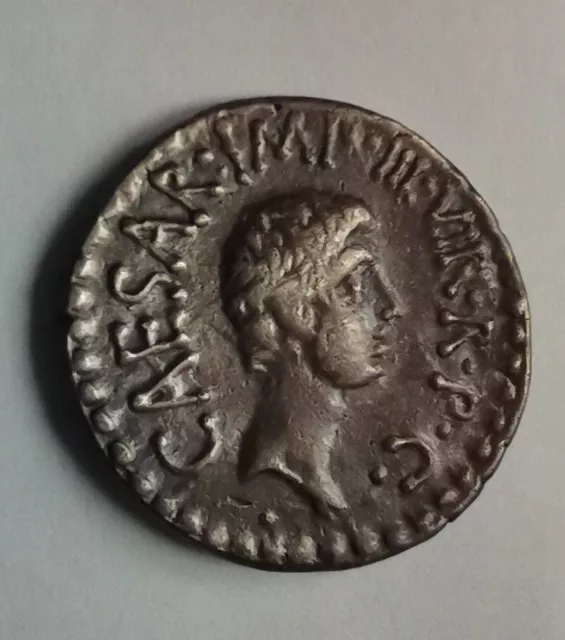 Marcus Antonius and Octavian 41 BC Silver Denarius, 18mm/3.1g