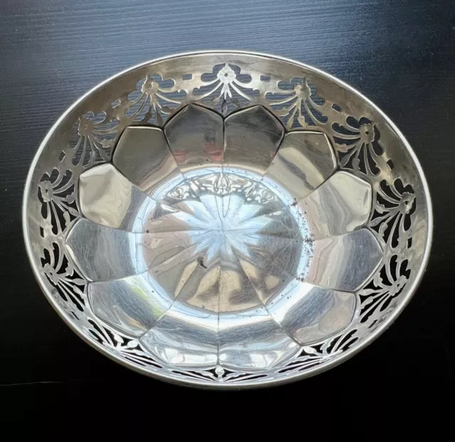Sterling small Gorham faceted pierced bowl 4.25 diam 1.5 deep 64 grams silver