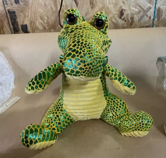 Kellytoy LARGE 2018 Green Yellow 10” Alligator Plush Shiny Stuff Animal Crocodil