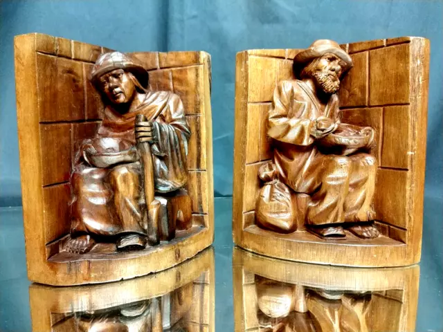 NEAR MINT 7.5" Hand-Carved Bookends BLACK FOREST Man & Woman Germany Switzerland