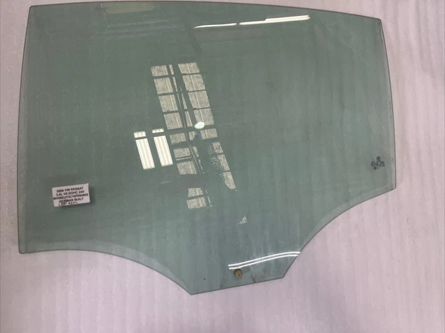 2006-2010 VW PASSAT - REAR LEFT DOOR Window Glass 3C5845025