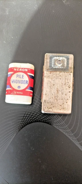 Ancienne Lampe De Poche Wonder Bearn En Tôle Rouge - Vintage Testée Fonctionne