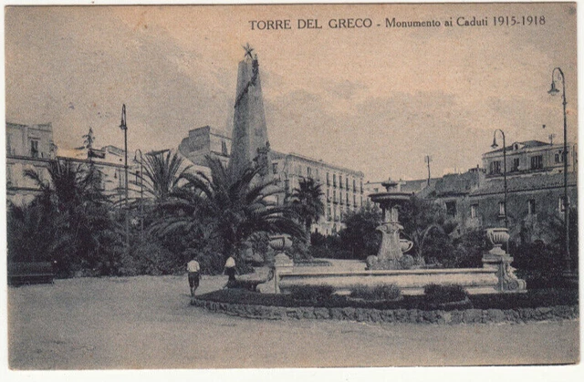 23-24131 - Napoli Torre Del Greco - Monumento Ai Caduti Viaggiata 1932 Fb Asport