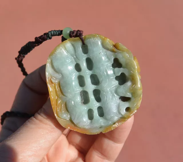 Chinesische Jade Jadeit Geschnitzt Schnitzerei Medaillon Anhänger Kette Bambus &
