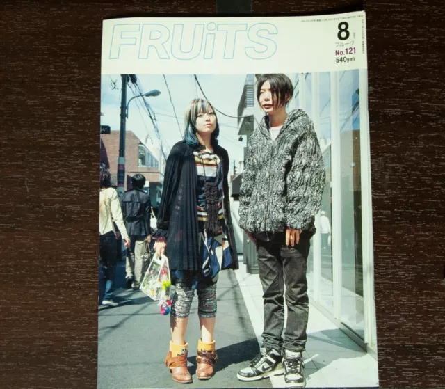 FRUiTS 2007 No.121 Japanese Harajuku Street Fashion Wardrobe Magazine Tokyo Girl