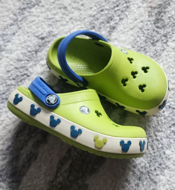 Crocs Auth Mickey Mouse Disney Toddler Clogs Shoes Size 6-7 Green Boy Girl Worn