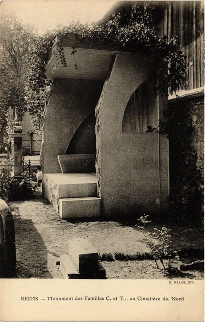 CPA REIMS - Monument des Familles C et-T. au Cimetiere du Nord (741500)