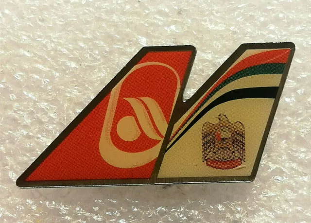 Etihad Air Berlin Kooperation AB Airlines Luftfahrt Flugzeug Pin Badge Anstecker