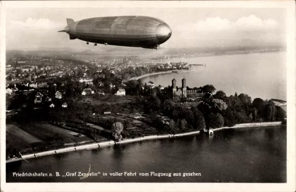 Ak Friedrichshafen am Bodensee, Luftschiff LZ 127 Graf Zeppelin in... - 4248074