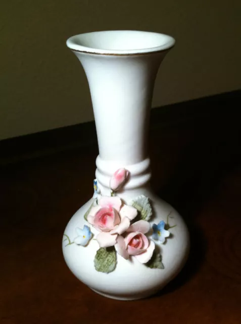 Lefton urn vase applied flowers vintage 47-64 yrs old