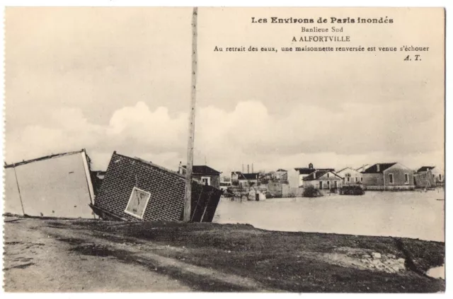 CPA 94 - ALFORTVILLE (Val de Marne) - une maisonnette renversée