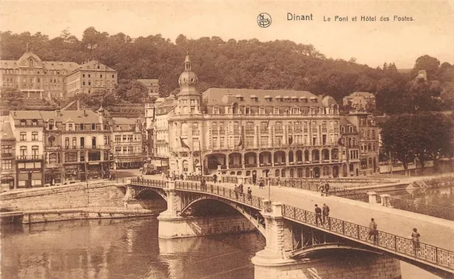 DINANT - le pont et hôtel des postes