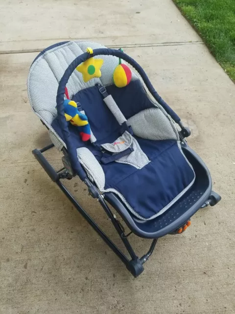 Combi  Activity Infant Rocker Deluxe Good Condition  price includes shipping