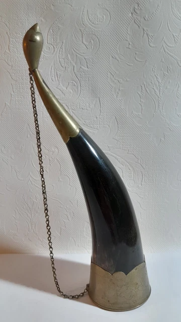 Vintage Soviet Goblet Vyny Sochi Melchior Print Good condition