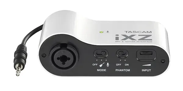 TASCAM iXZ Mikrofon / Instrument Audio Interface für IPAD / IPHONE / Ipod Touch