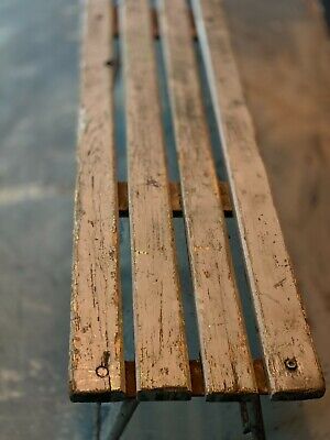 Vintage wooden bench 2