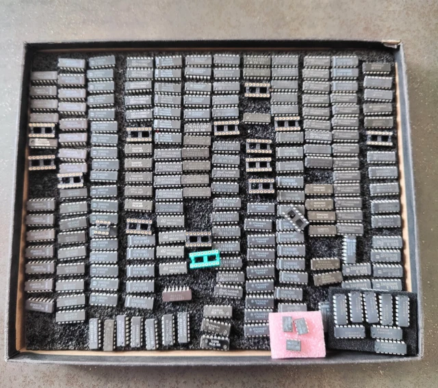 Lot De 4 Connecteurs ATES HBF4011 - 14 Broches - Neufs (ouverts Pour Photo)