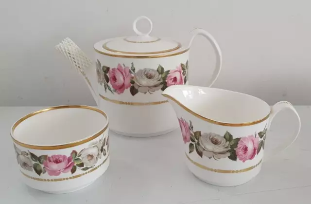 Royal Worcester ,Royal Garden Tea Pot Creamer And Sugar Bowl