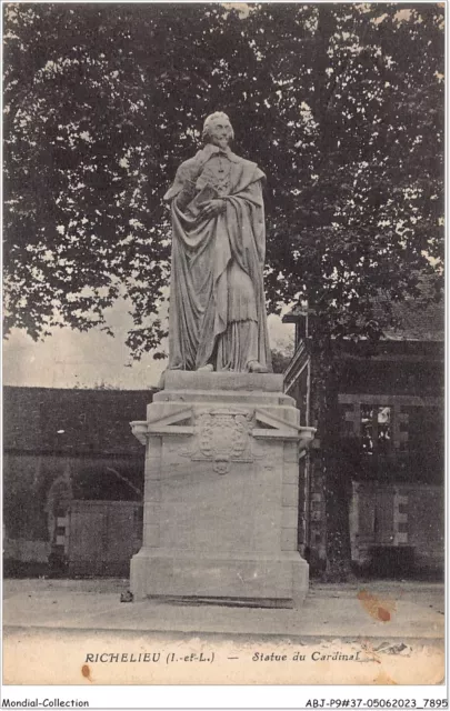 ABJP9-37-0761 - RICHELIEU - la statue du cardinal