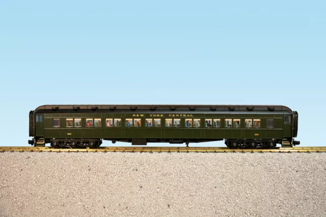 USA Trains G Scale R32013 New York Central Coach Wagon Car Boxed for LGB Like