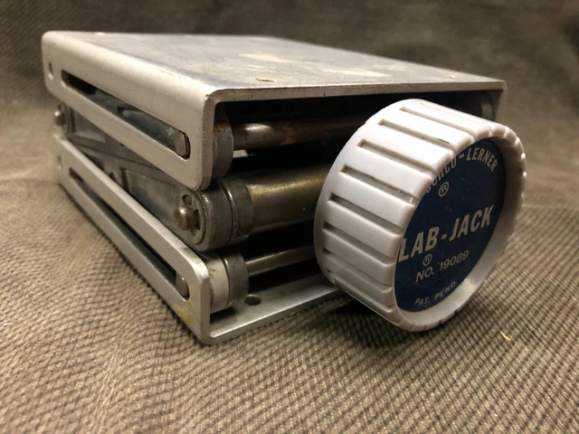 CENCO-LERNER Lab Jack 5 1/2" x 4 3/4", from 2 3/4" - 10 1/4"