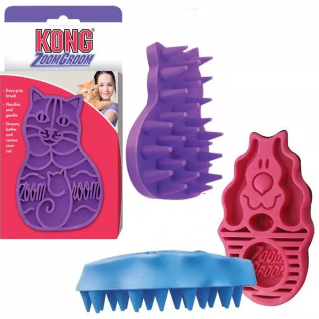 KONG Zoom Groom Dog or Cat Grooming Shedding Rubber Shampooing Brush Wet or Dry