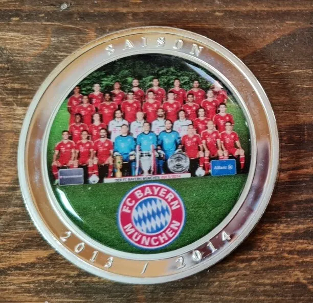 FCB Bayern München - Saison 2013 - 2014 / Versilbert / Medaile